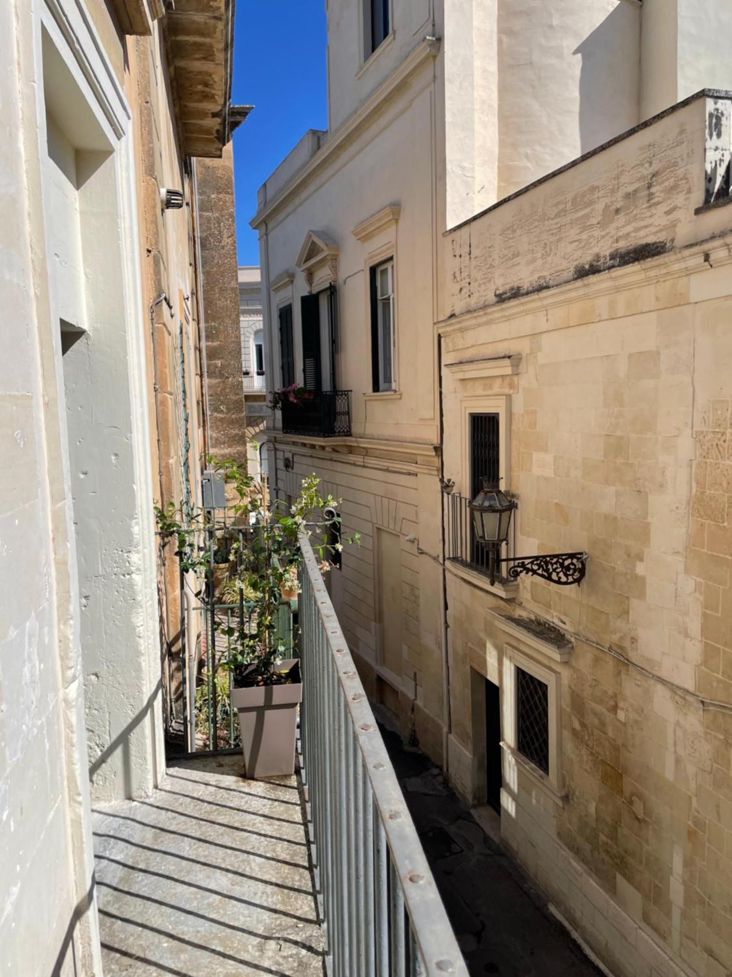 Casa Caracciolo Apartment Lecce Bagian luar foto
